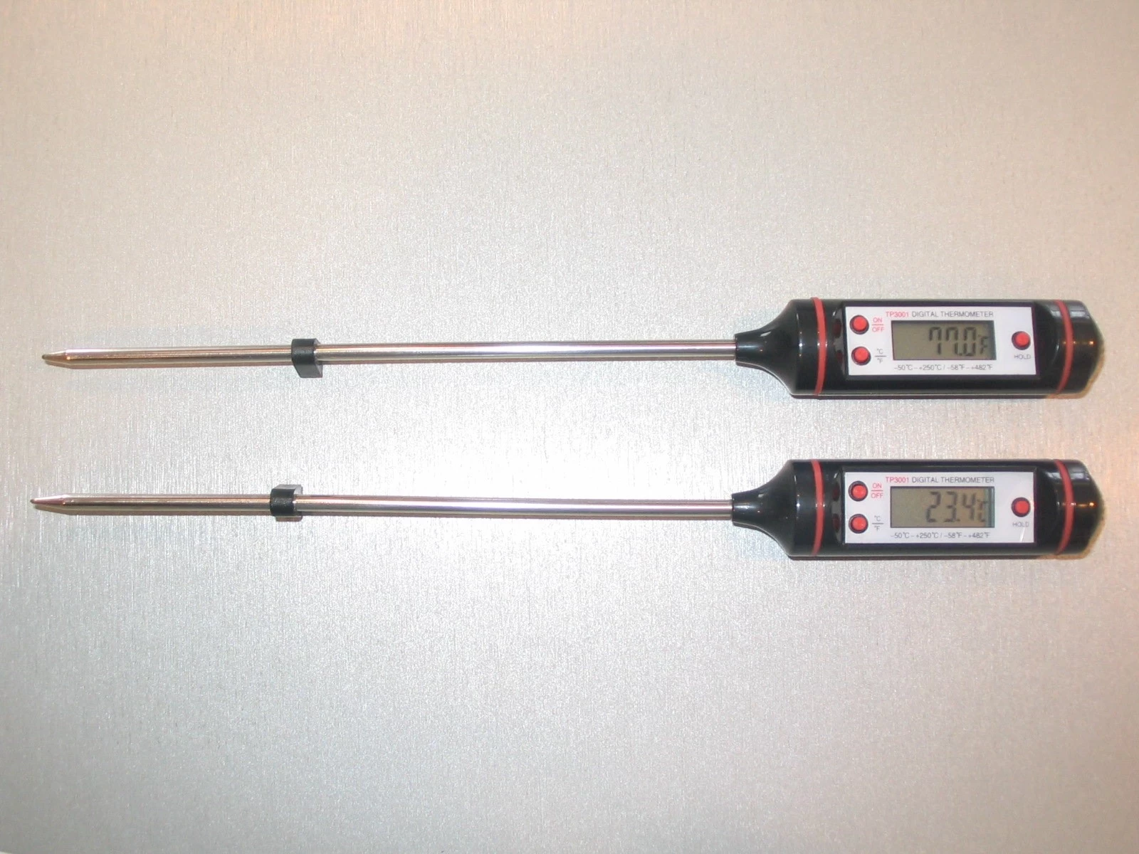 Digital Thermometer 3 Digital Thermometer